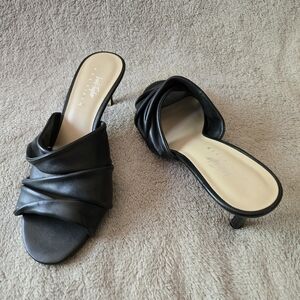 Lord & Taylor Gala Black Leather Mule Kitten Heel Sandals size 8.5